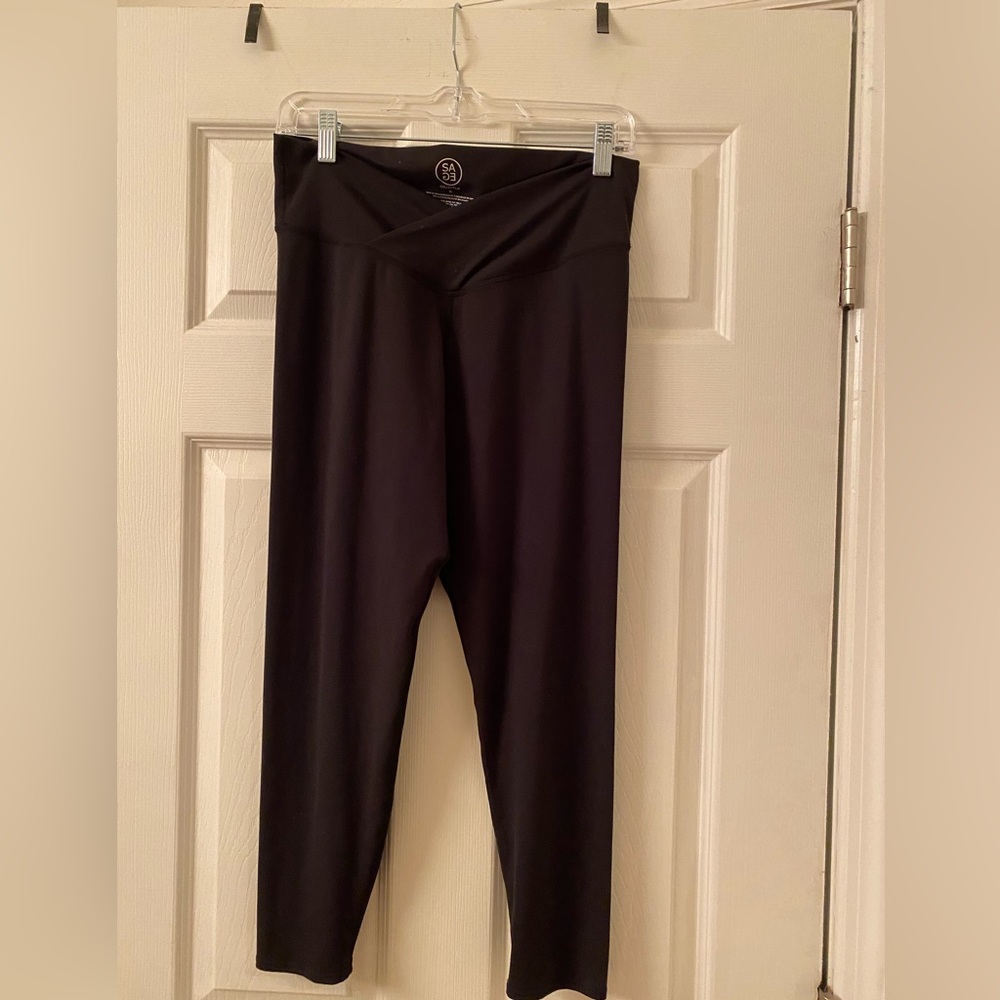 Sage Black High-Waisted Leggings